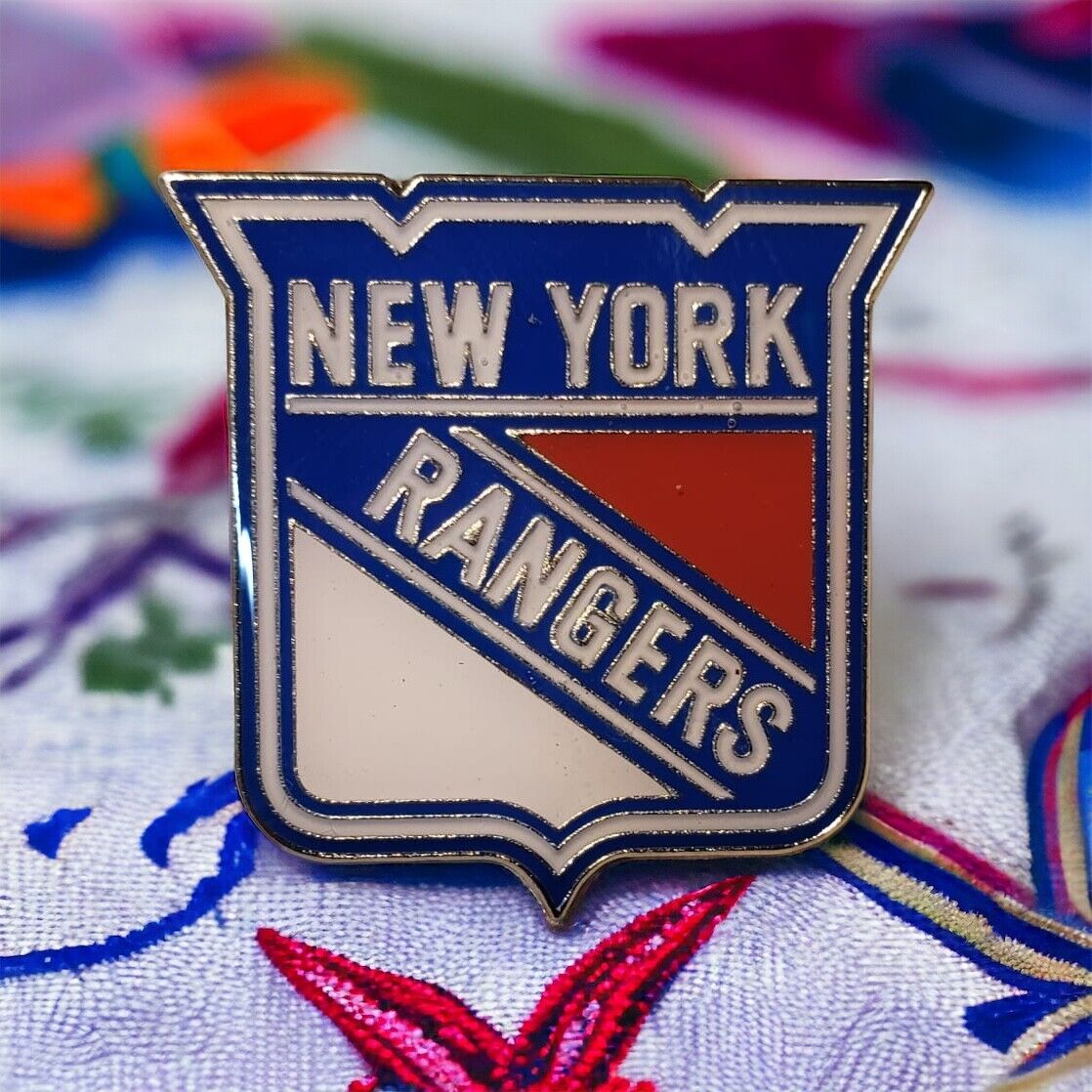 NEW YORK RANGERS LOGO PIN