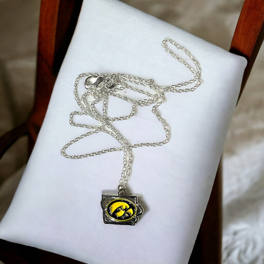 IOWA HAWKEYES STATE DESIGN PENDANT NECKLACE