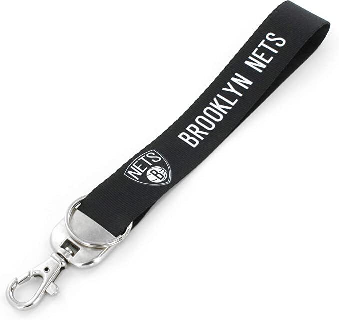 BROOKLYN NETS DELUXE WRISTLET KEYCHAIN