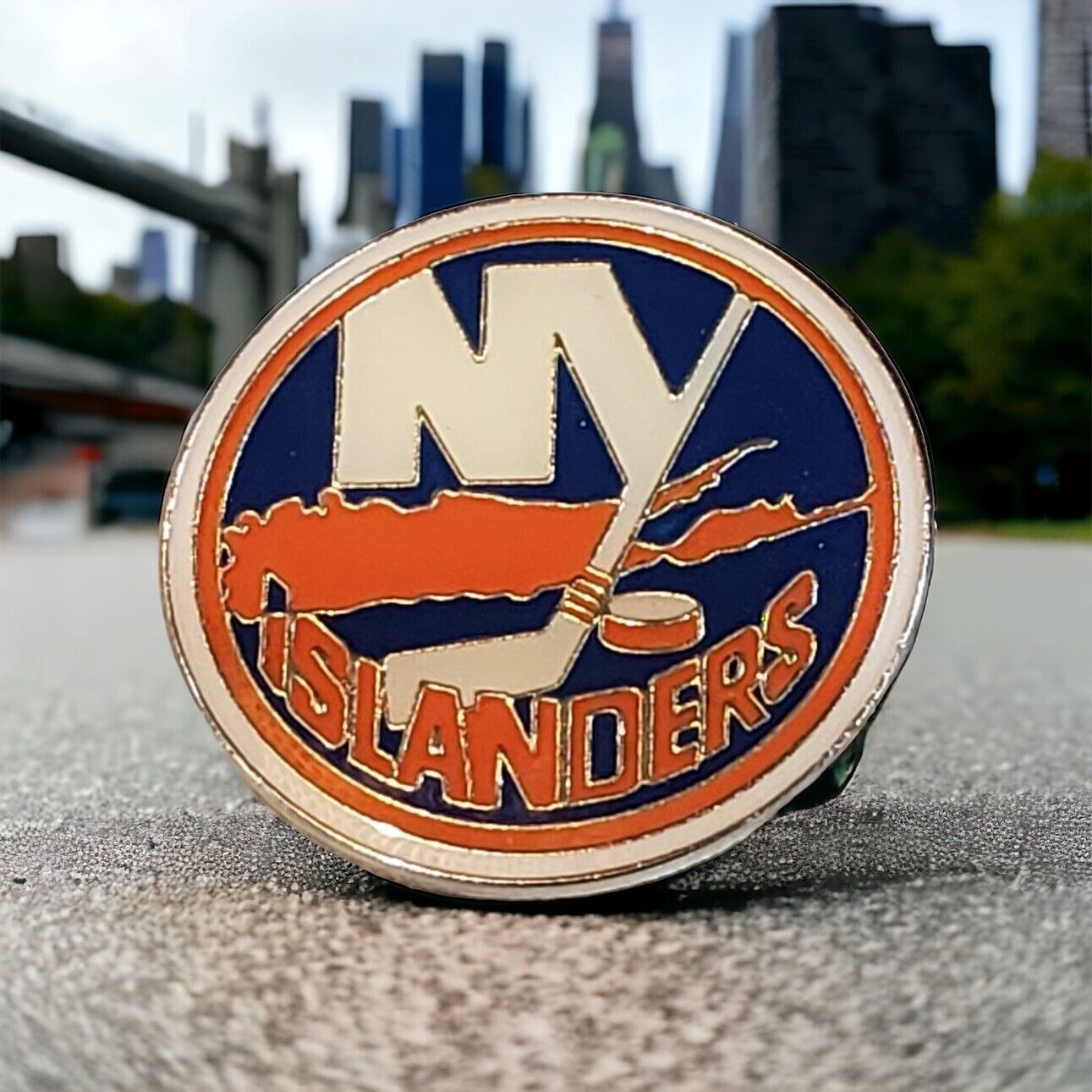 New York Islanders Logo Pin