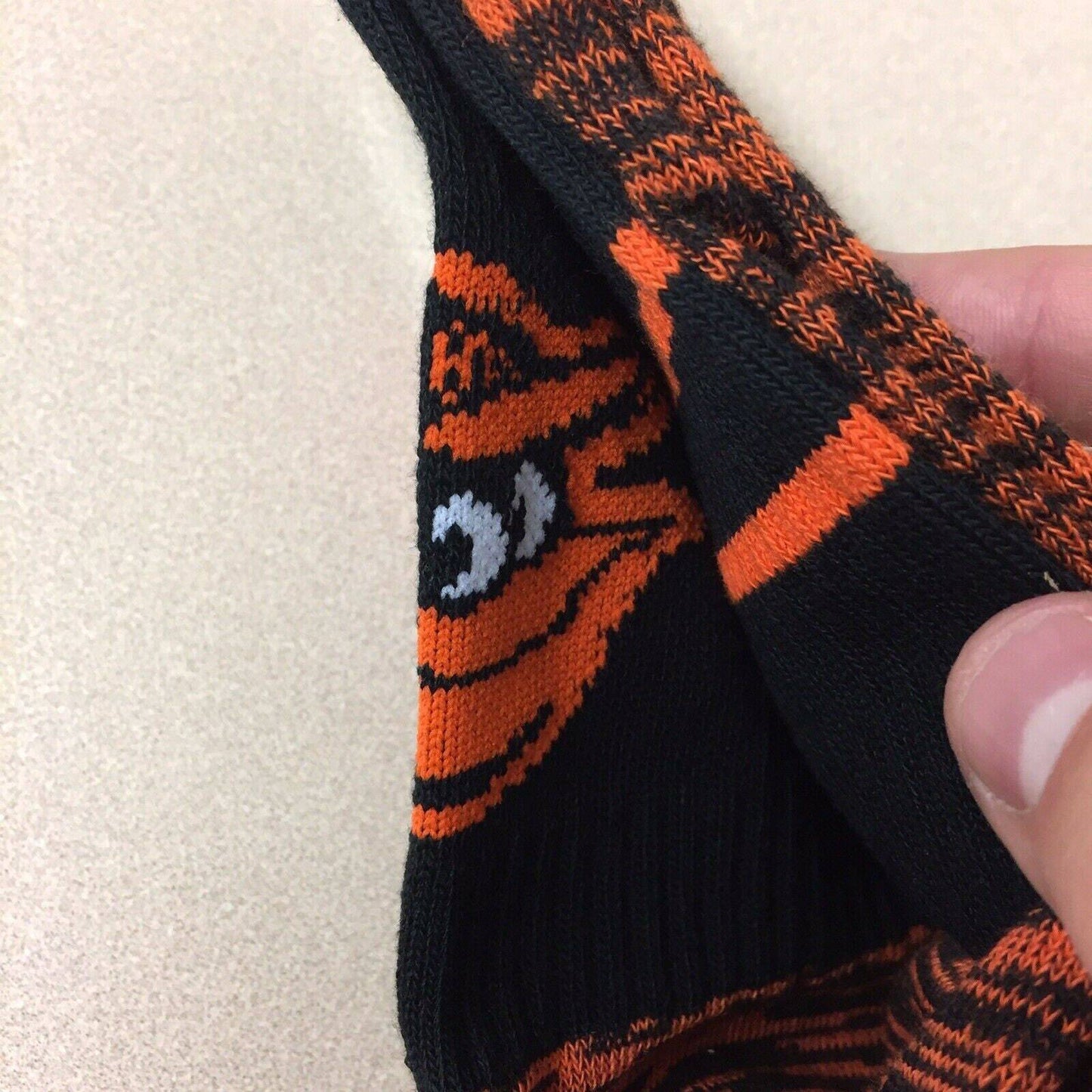 Set of 2  Baltimore Orioles Socks  Fits 1-5