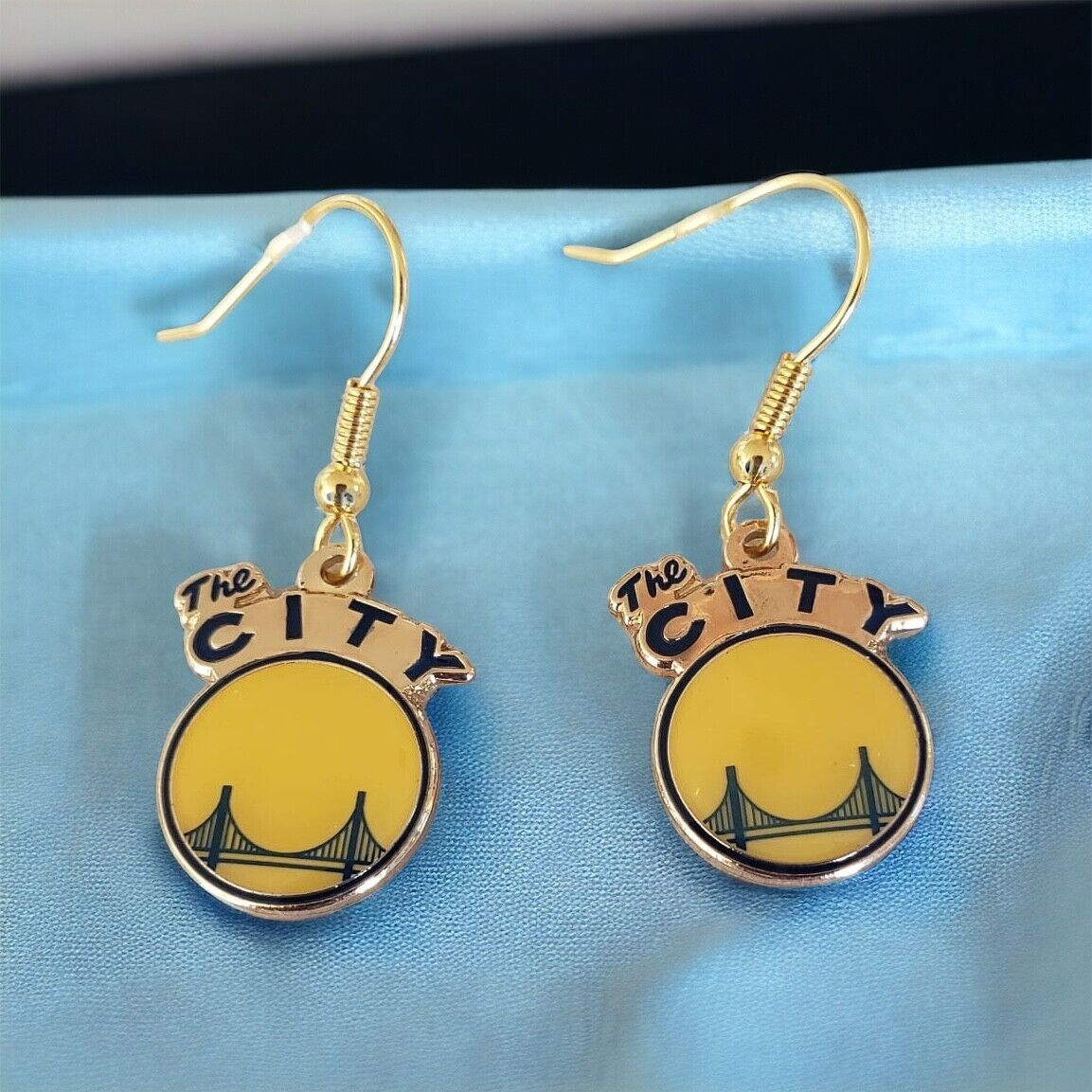 Golden State Warriors "The City" Dangler Earrings